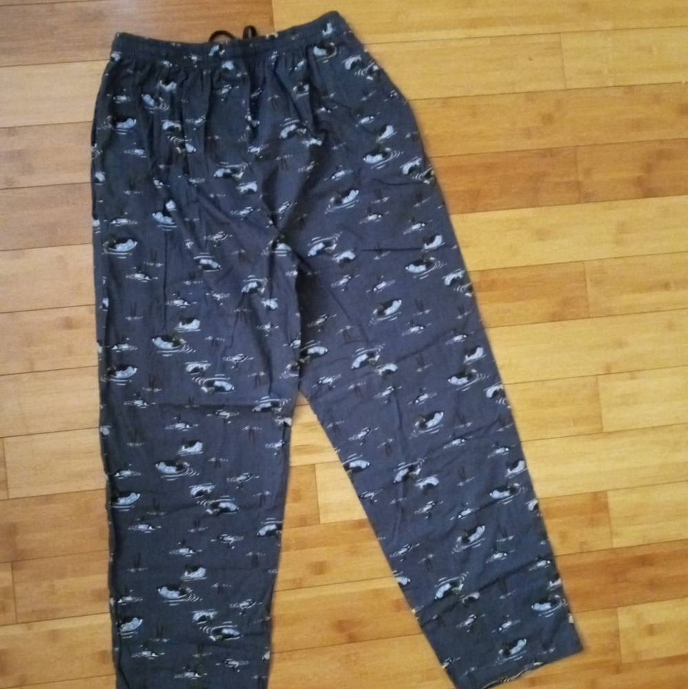 (4) Pants bundle - Picture 9 of 10